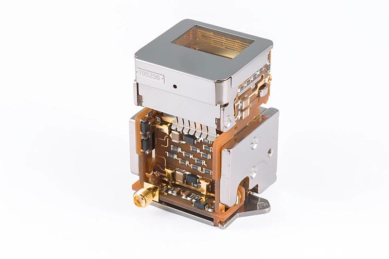 Electron Multiplier - TOF-MS